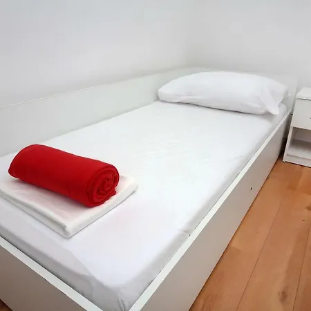 Apartment Dalmas Duće