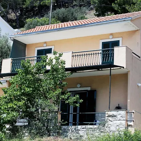 Dalmas Apartment