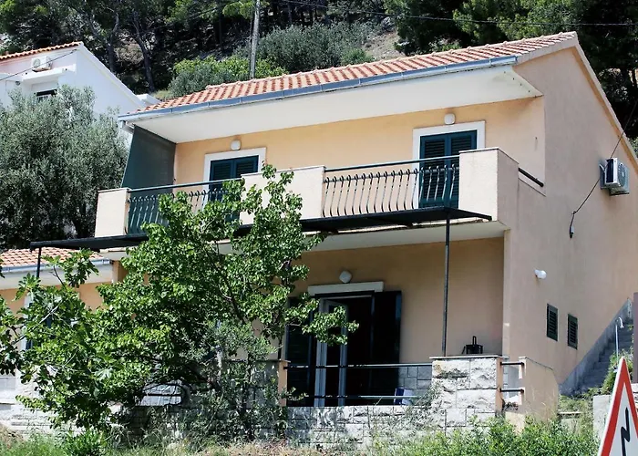 Dalmas Apartment